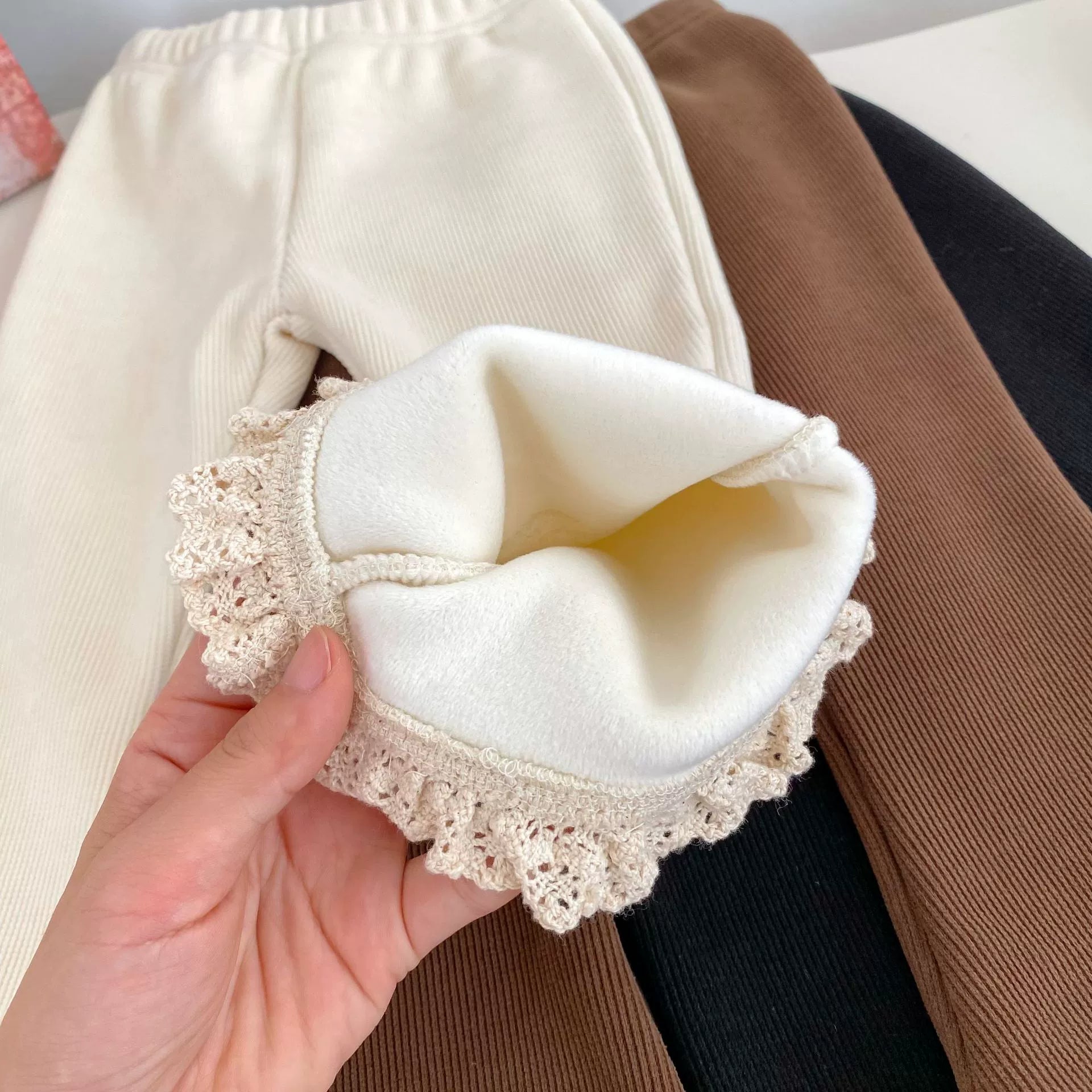 Autumn Arrival Modern Baby Kids Girls Lace Trim Decorated Warm Fleece Pants-4