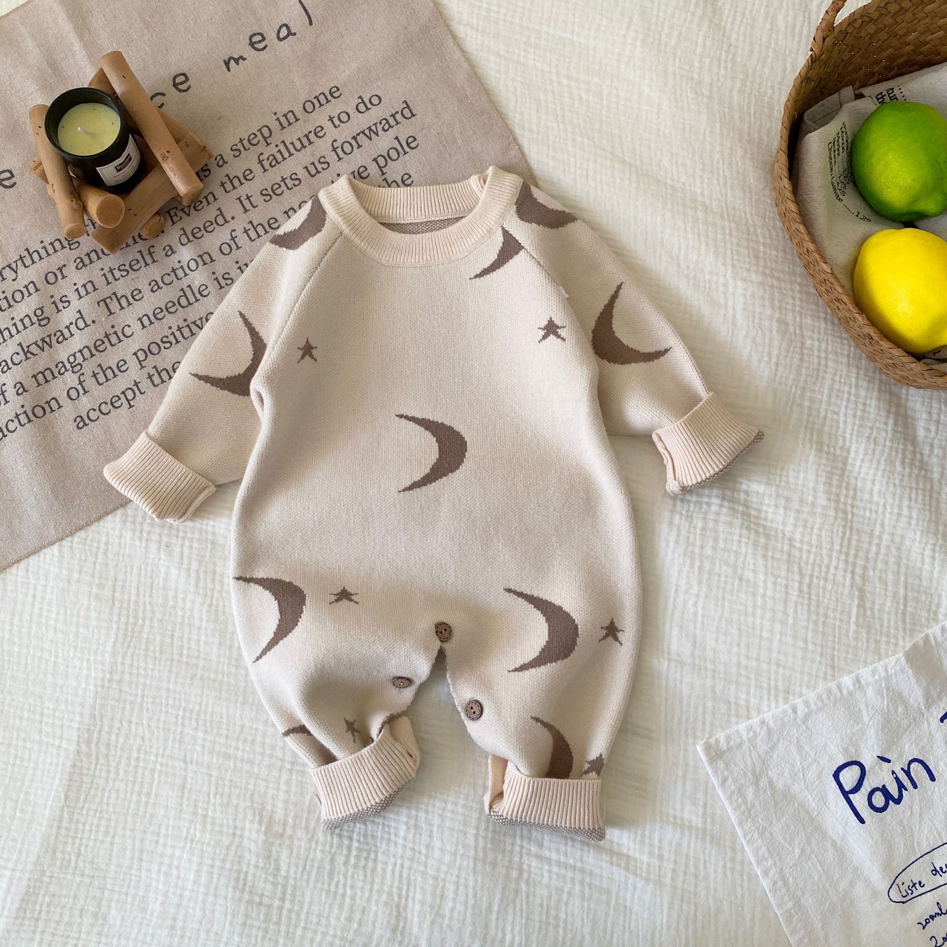 Autumn and Winter Arrival Baby Unisex Long Sleeves Geometric Pattern Knitted Rompers-1