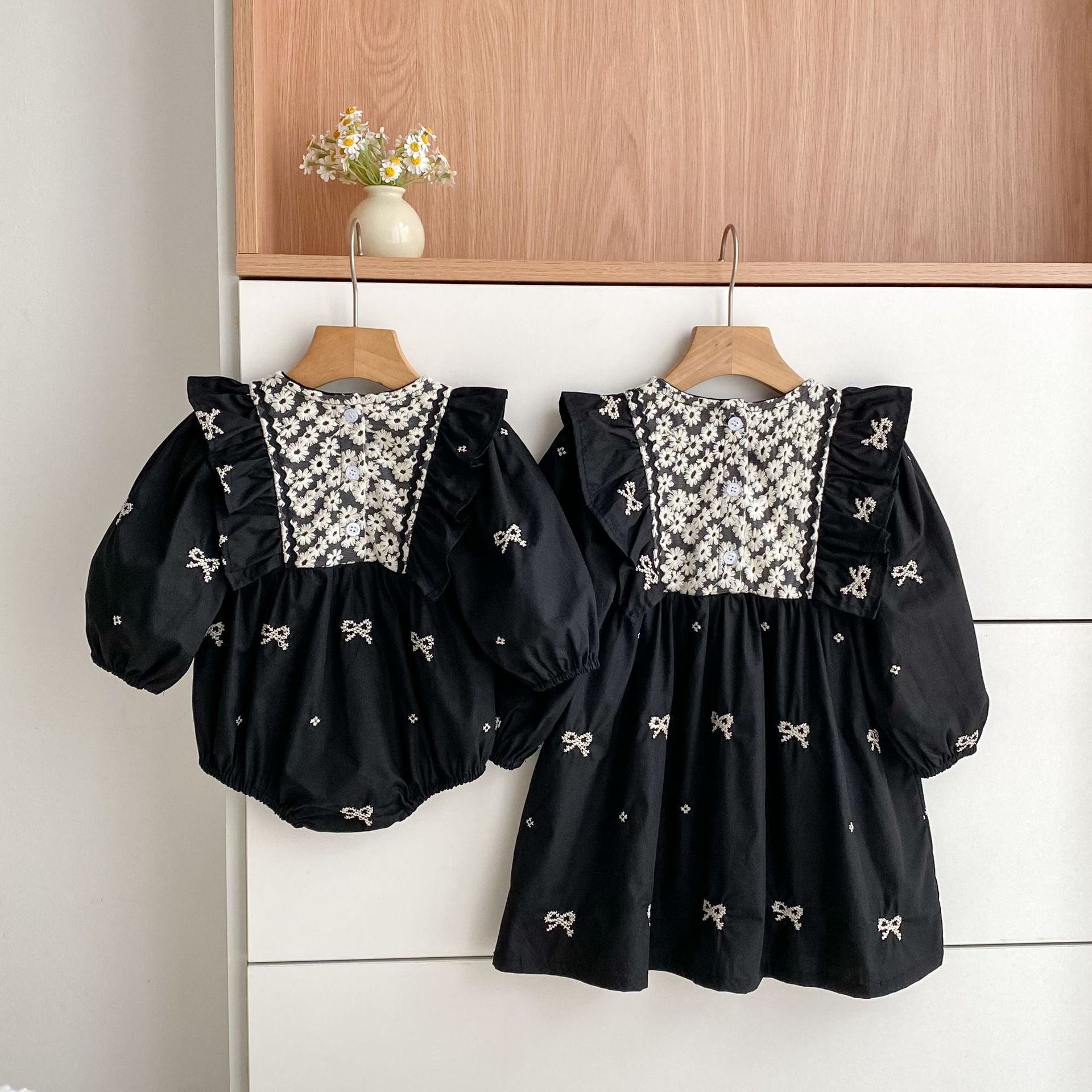 Autumn Arrival Baby Girls Color Patchwork Flowers and Butterfly-bows Pattern Long-sleeved Onesies and Dress – Princess Sister Matching Set-3